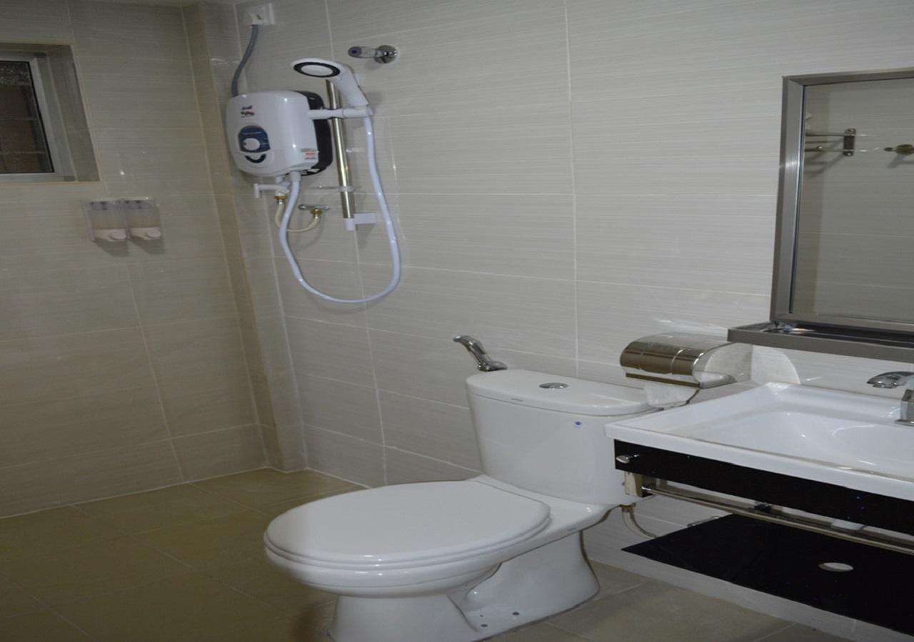 Angsoka Hotel Teluk Intan Kültér fotó